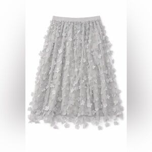 3D Floral Tulle Maxi Skirt — Light Gray